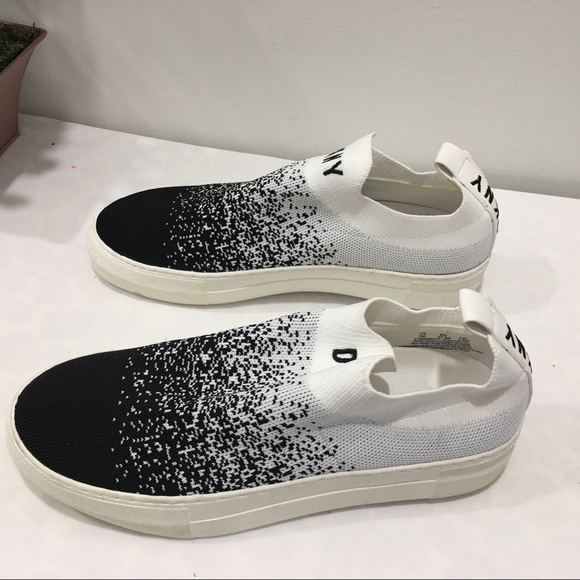 NWOT DKNY slip on sneaker size 7 - Picture 6 of 9